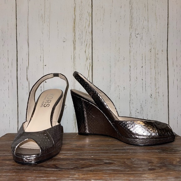 Michael Kors snake print wedges - Picture 2 of 3